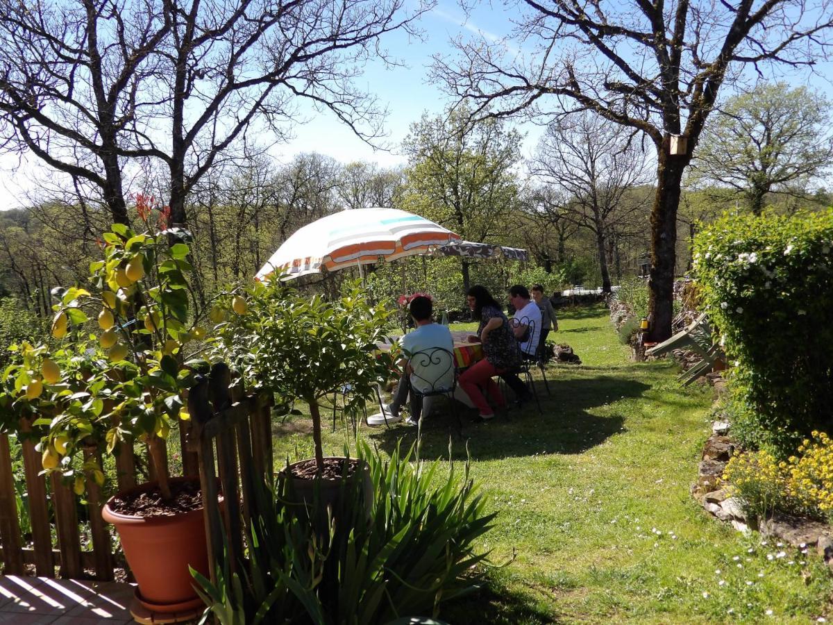 Bed and Breakfast Aux Deux Colombes Padirac Zewnętrze zdjęcie